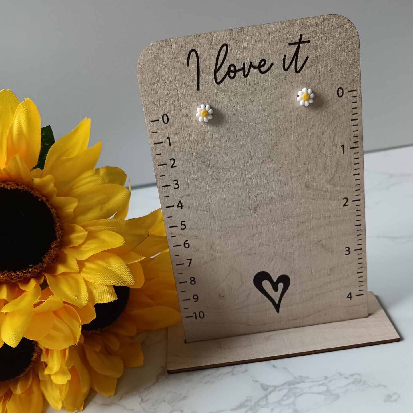 Micro Daisy Stud Earrings