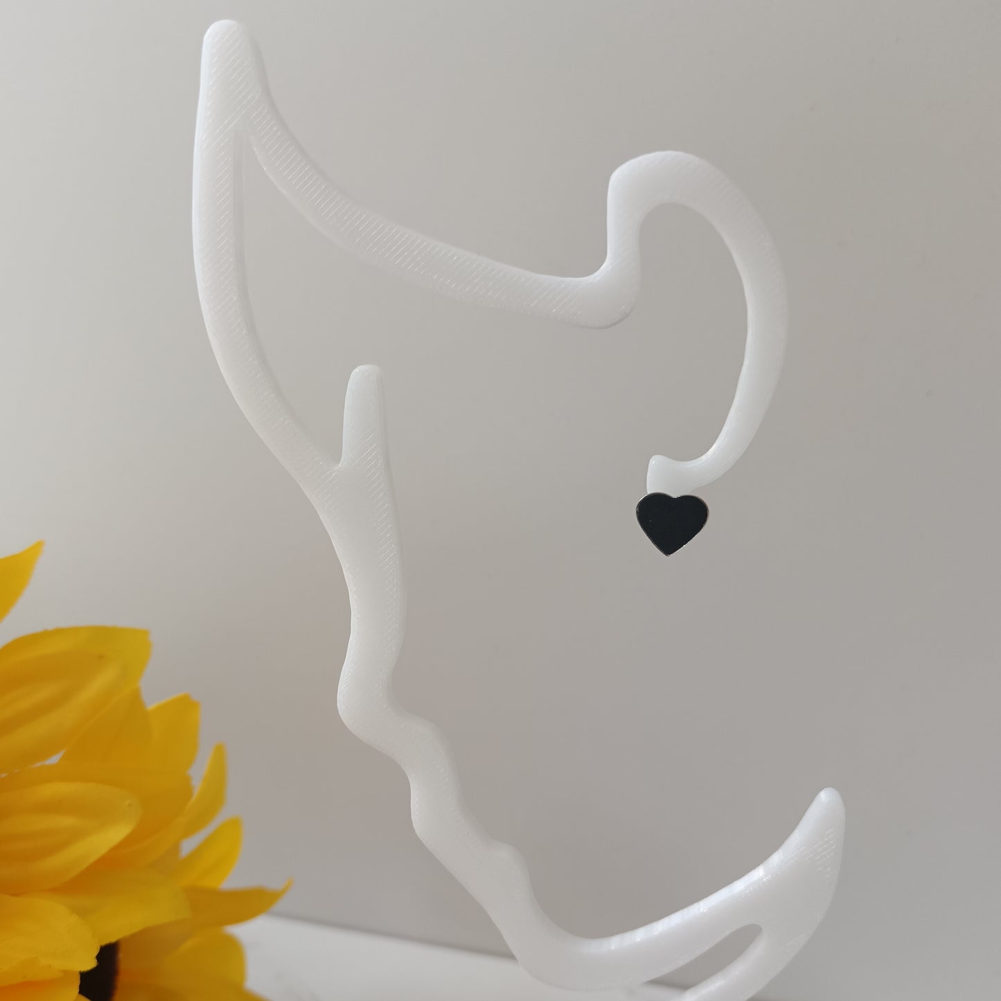 Black Heart Bezel Stud Earrings