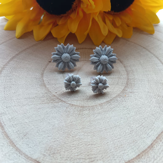 Grey 3D Flower Stud Set Earrings
