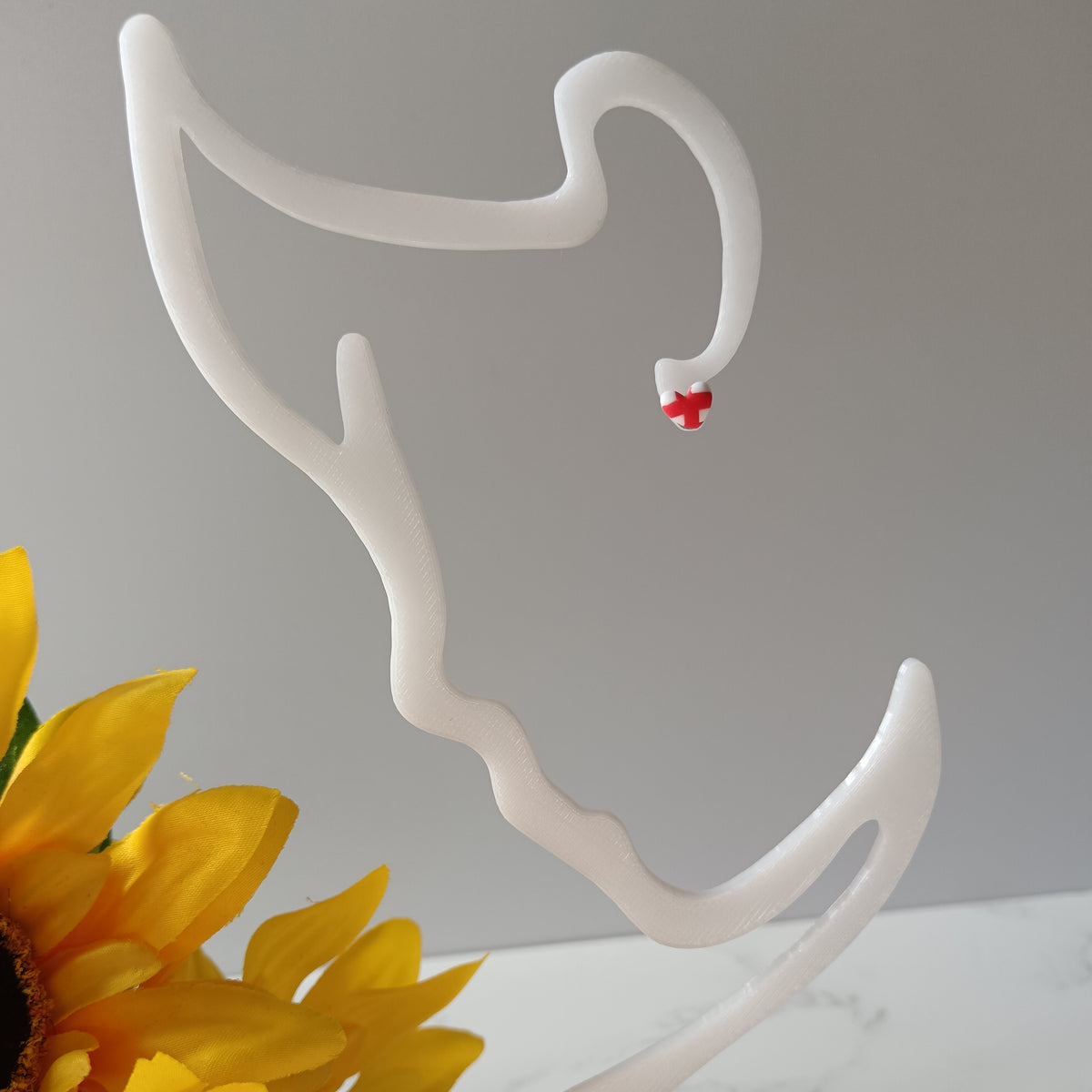 Micro England Heart Stud Earrings
