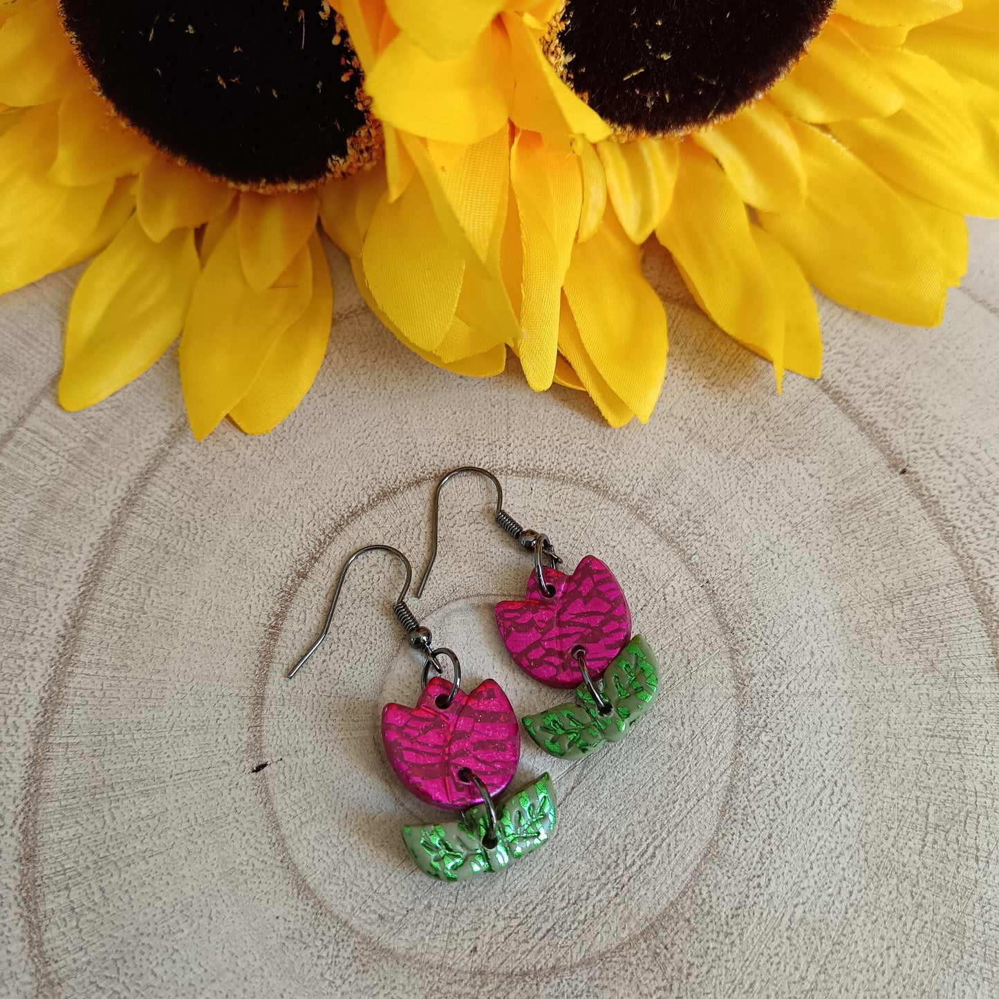 Tulip Combo Dangle Hook Earrings