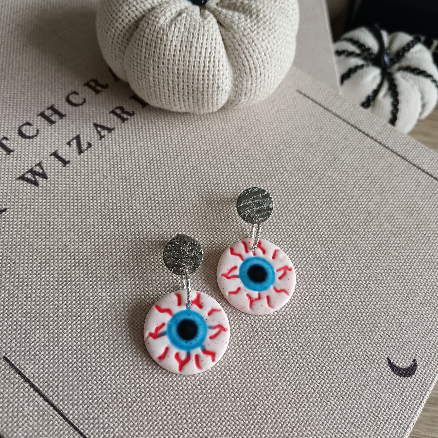Eyeball Dangle Stud Earrings