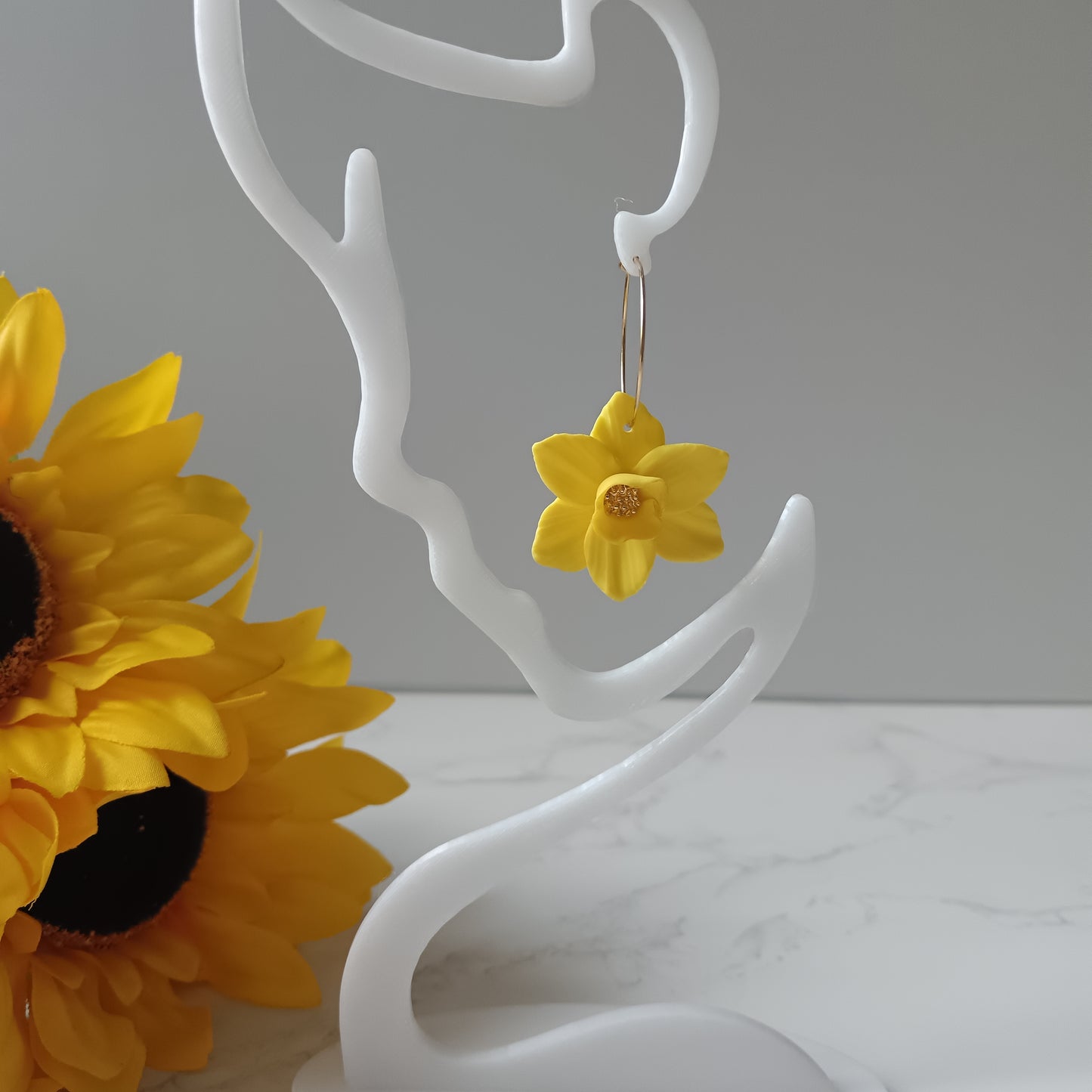 Daffodil Hoop Earrings